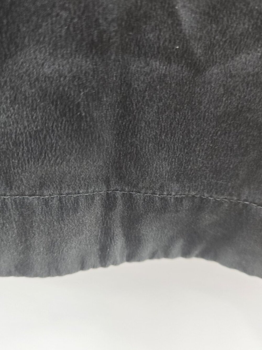 Lahgo by Lunya Meditative Grey 100% Washable Silk Men's Pajama Top Size Medium - Picture 7 of 8